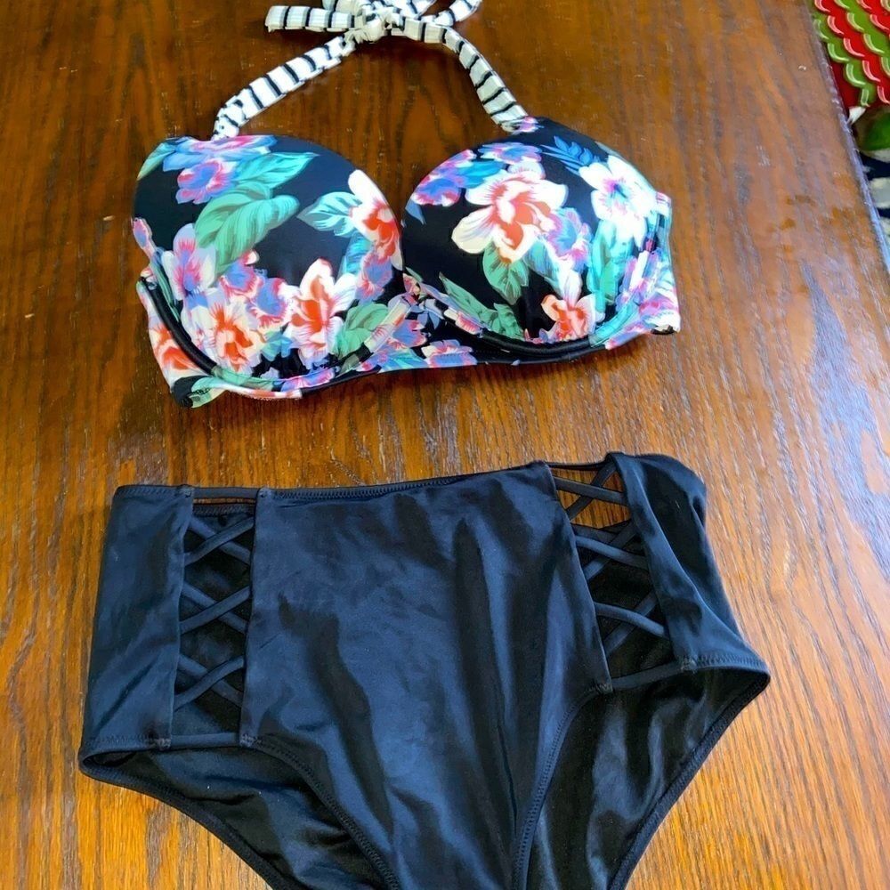 Woman’s sand and shore high waist bikini